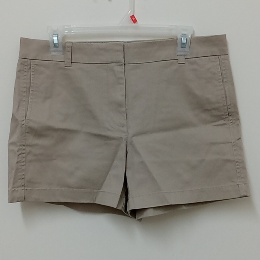 J Crew NWT Bundle Of Three 4 Stretch Chino Shorts - Picture 2 of 8
